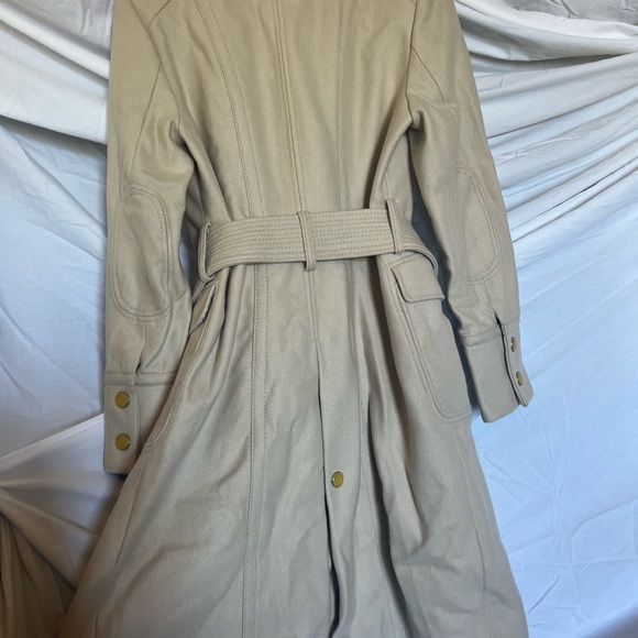 Kenneth Cole long jacket button up with belt - size 4. Will fall about mid thigh - Picture 14 of 16